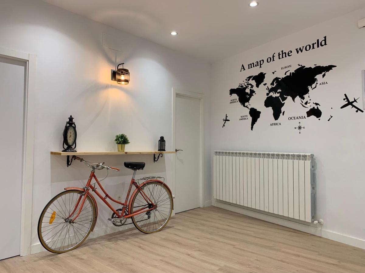 Apartamentos Santullano 1 オビエド エクステリア 写真